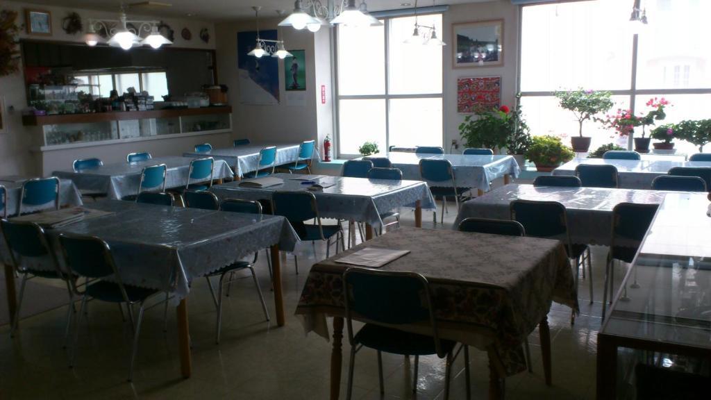 New Hakuginso Hotel Furano Luaran gambar