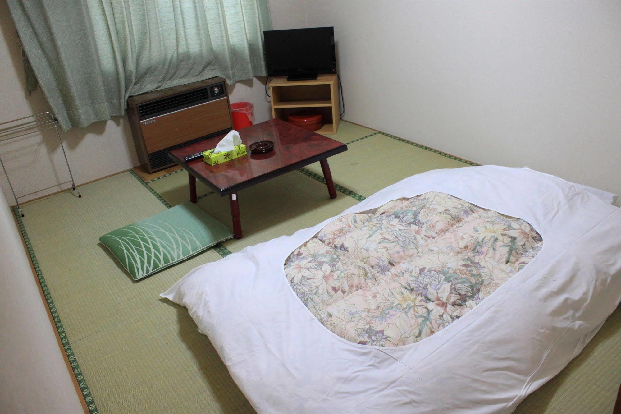 New Hakuginso Hotel Furano Luaran gambar